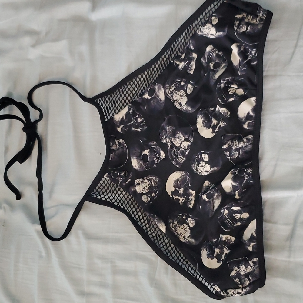 Bathing suit